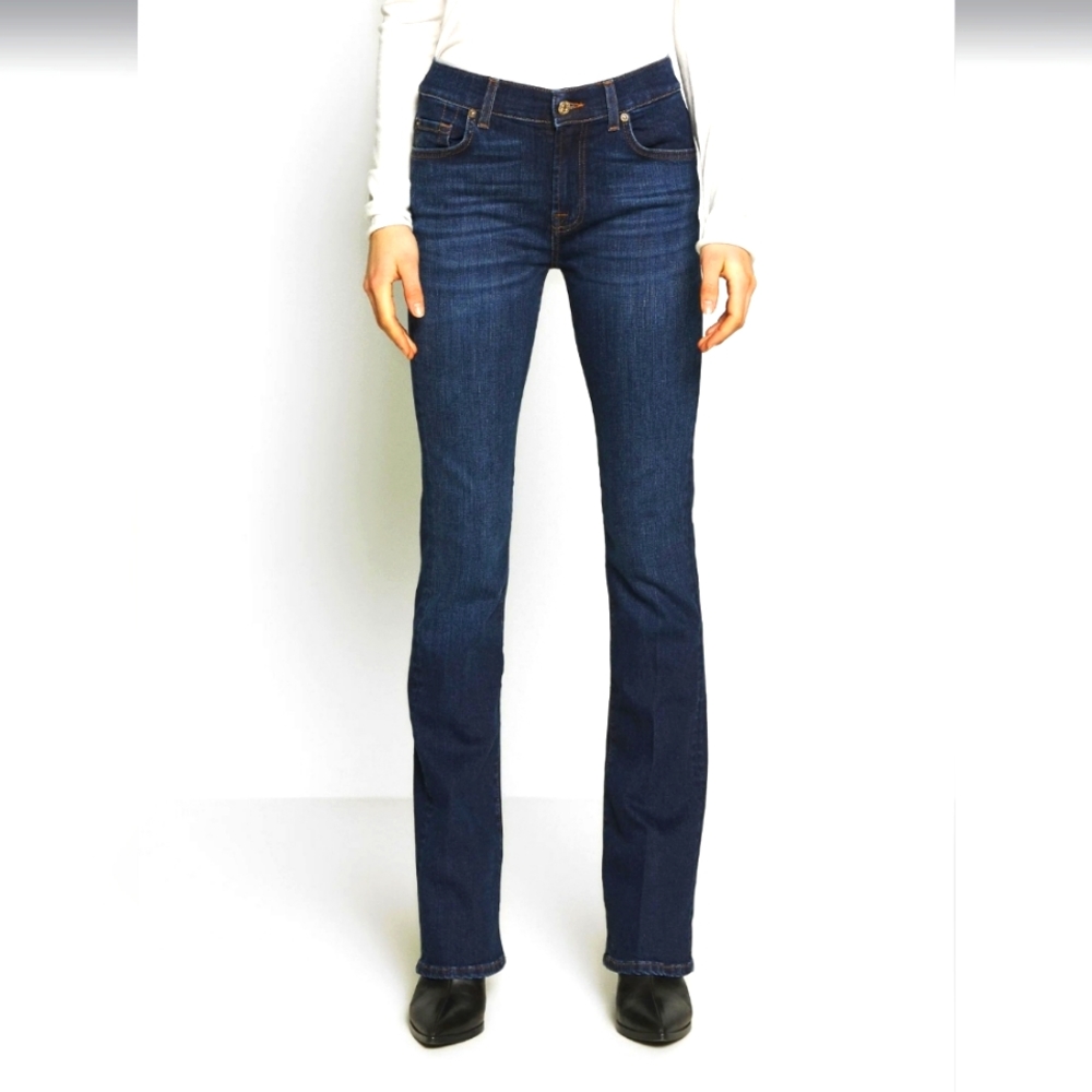 7 For All Mankind Bootcut Vintage Size 28 Inseam 32